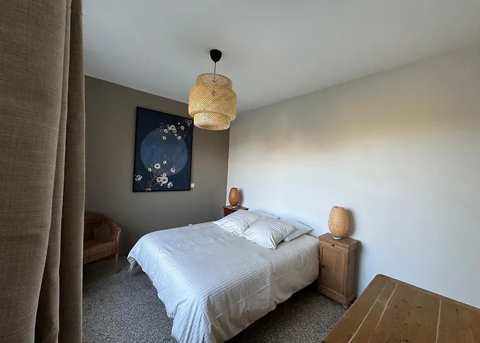 Denise Grand Barneville-Carteret