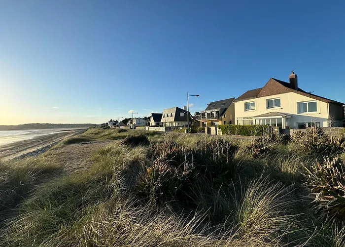 Denise Grand Barneville-Carteret